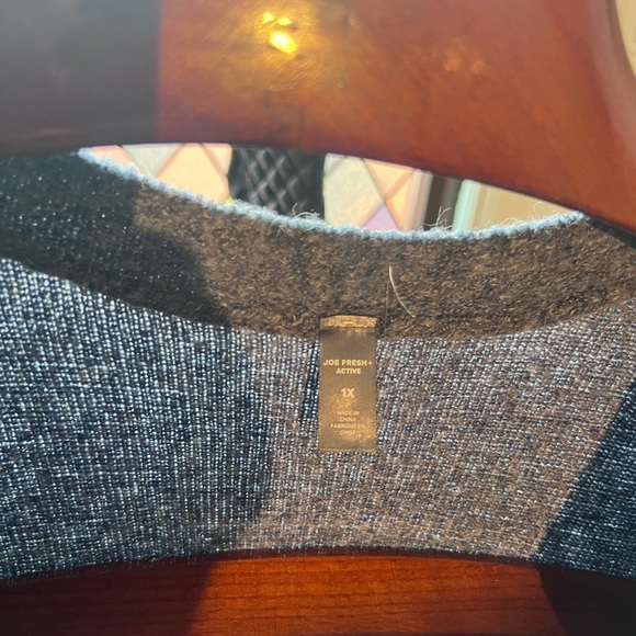 Soft & cozy wrap front sweater - Picture 5 of 6